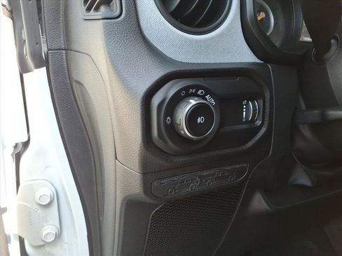 Used 2024 Jeep Wrangler Sport image 7