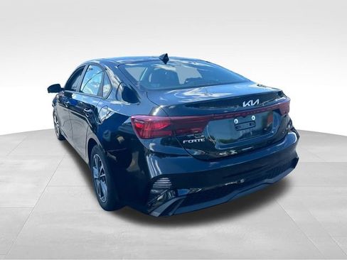 Used 2023 Kia Forte LXS FWD image 6