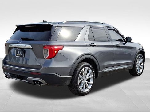 Used 2023 Ford Explorer Platinum w/ Technology Package image 7