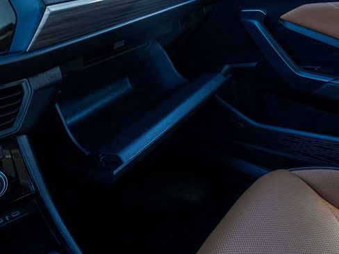 Used 2024 Volkswagen Jetta SEL image 19