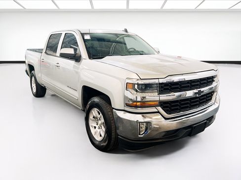 Used 2018 Chevrolet Silverado 1500 LT w/ All Star Edition RWD image 3