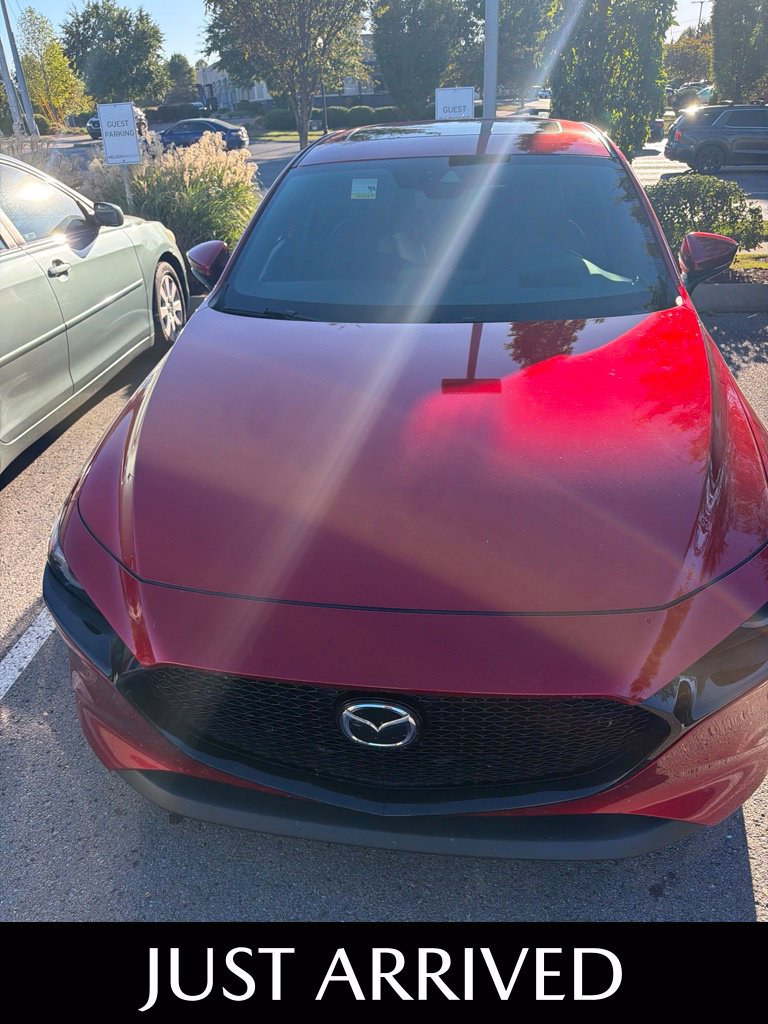 Used 2021 MAZDA MAZDA3 s FWD image 3