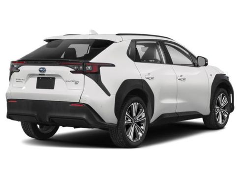 Used 2023 Subaru Solterra AWD image 2
