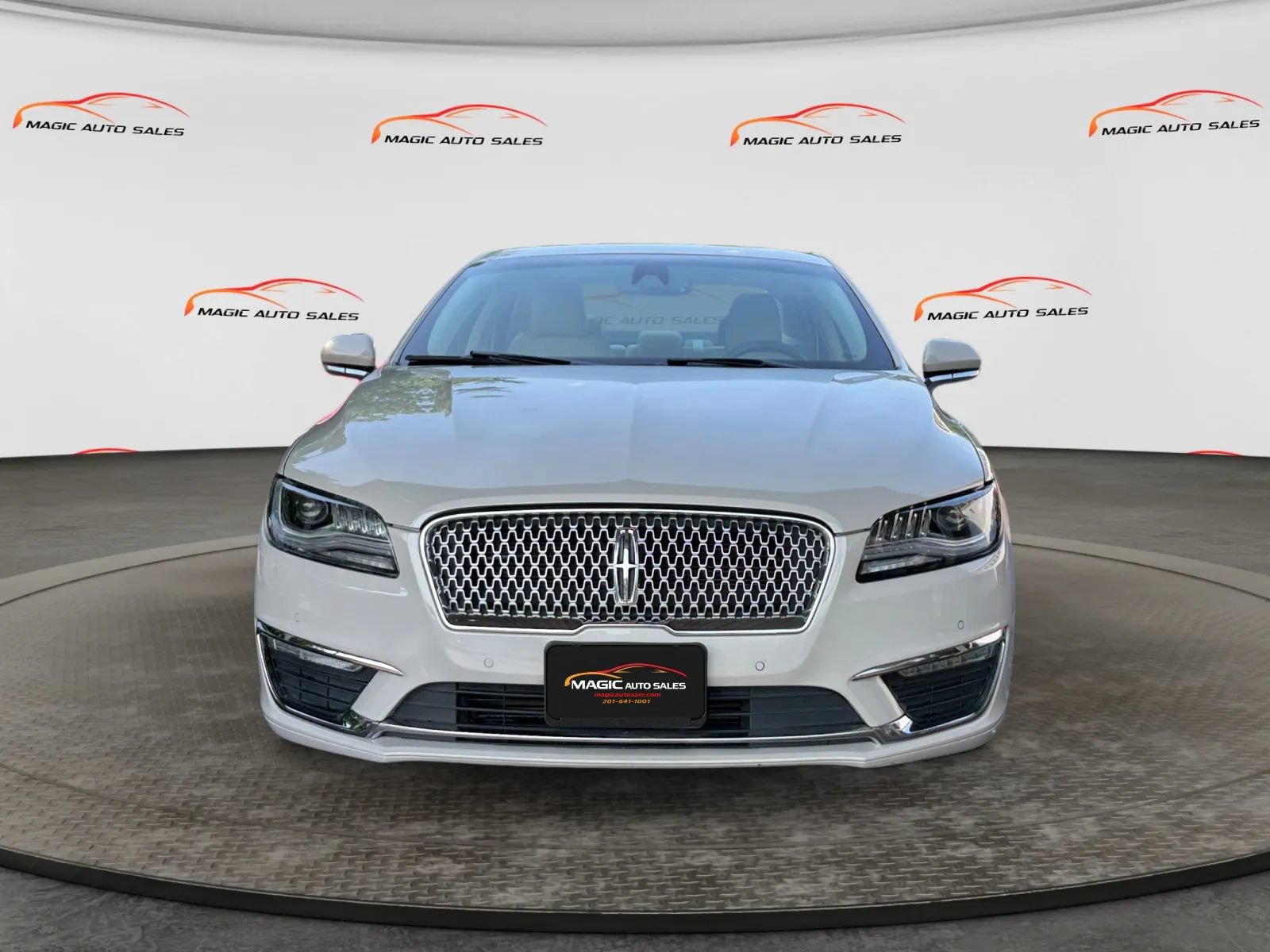 Used 2020 Lincoln MKZ Reserve w/ Elements Package AWD/4WD image 3