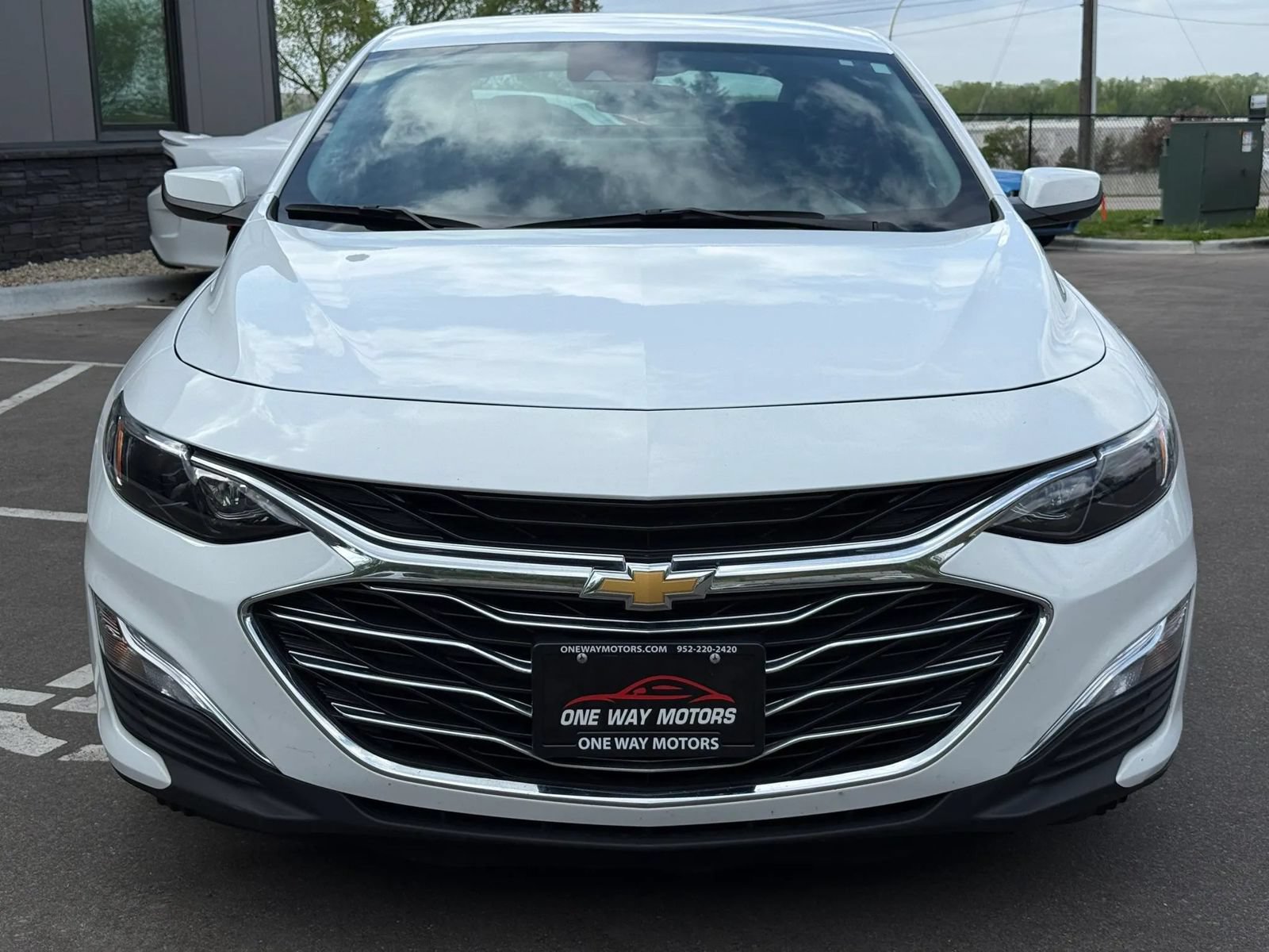 Used 2024 Chevrolet Malibu LS FWD image 9