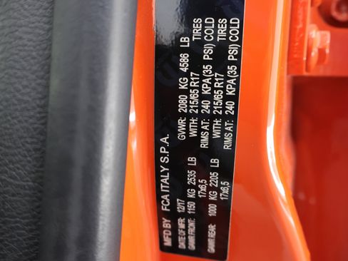 Used 2018 Jeep Renegade Trailhawk AWD/4WD image 61