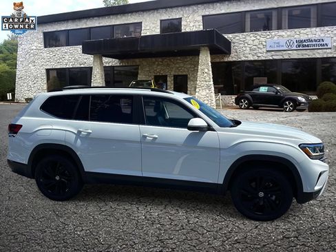 Used 2023 Volkswagen Atlas SE w/ Black Wheel Package AWD/4WD image 5