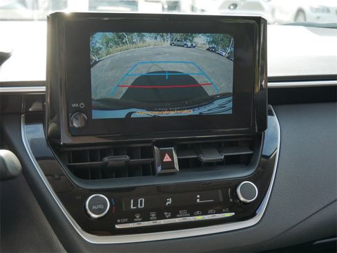 Certified 2024 Toyota Corolla LE image 22