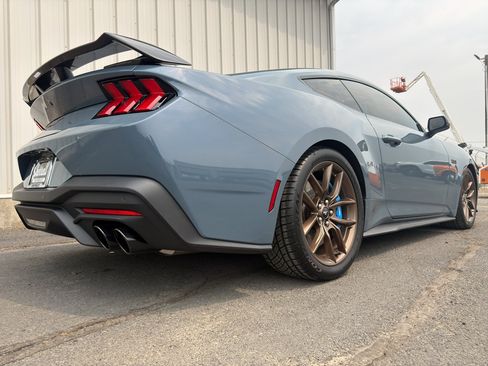 Used 2024 Ford Mustang GT Premium RWD image 38