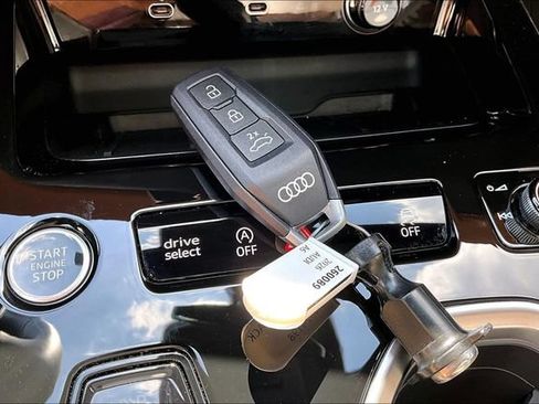 Used 2026 Audi A6 Premium Plus w/ Premium Plus Package AWD/4WD image 34