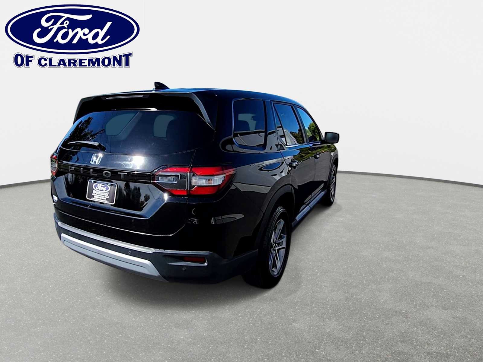 Used 2023 Honda Pilot EX-L image 7