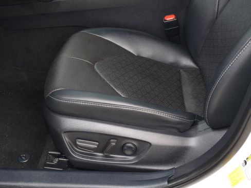 Used 2023 Toyota Camry XSE w/ Navigation Package image 14