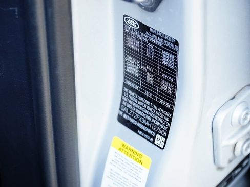 Used 2021 Land Rover Range Rover Evoque R-Dynamic S image 28