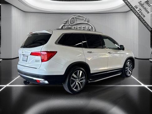 Used 2018 Honda Pilot Touring image 5