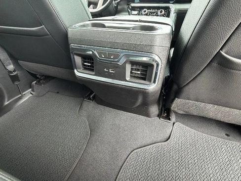 Used 2024 GMC Sierra 2500 Denali AWD/4WD image 33
