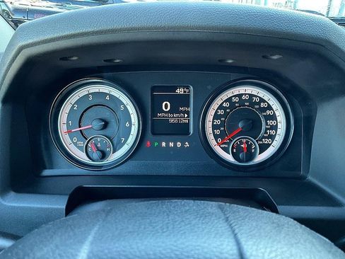 Used 2014 RAM 1500 Express image 17