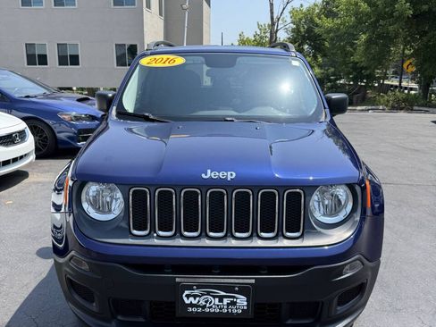 Used 2016 Jeep Renegade Sport w/ Power & Air Group AWD/4WD image 3