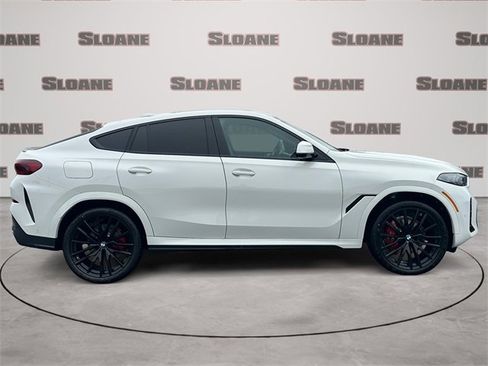 New 2026 BMW X6 xDrive40i image 6