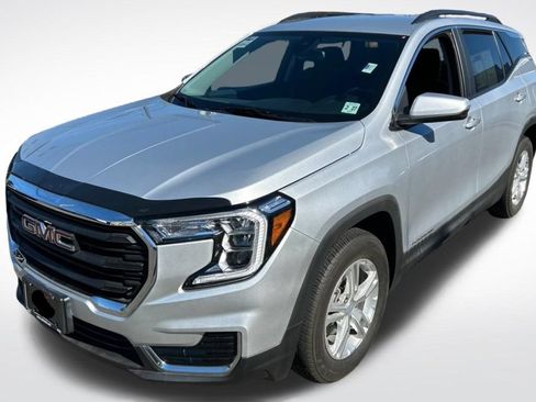 Certified 2022 GMC Terrain SLE w/ Driver Convenience Package AWD/4WD image 31