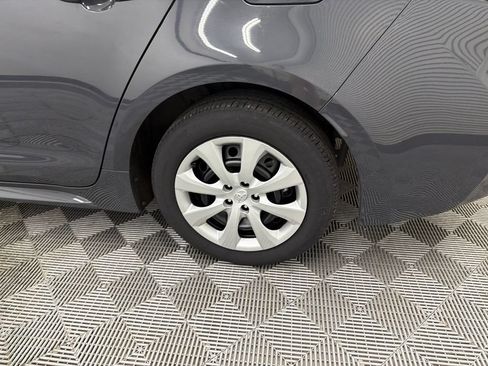 Used 2024 Toyota Corolla LE FWD image 18