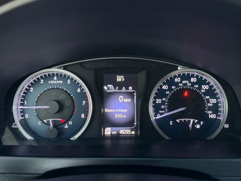 Used 2015 Toyota Camry LE FWD image 34