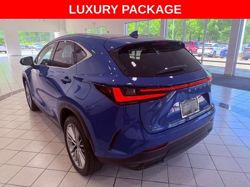 Certified 2022 Lexus NX 350h AWD w/ Vision Package image 5