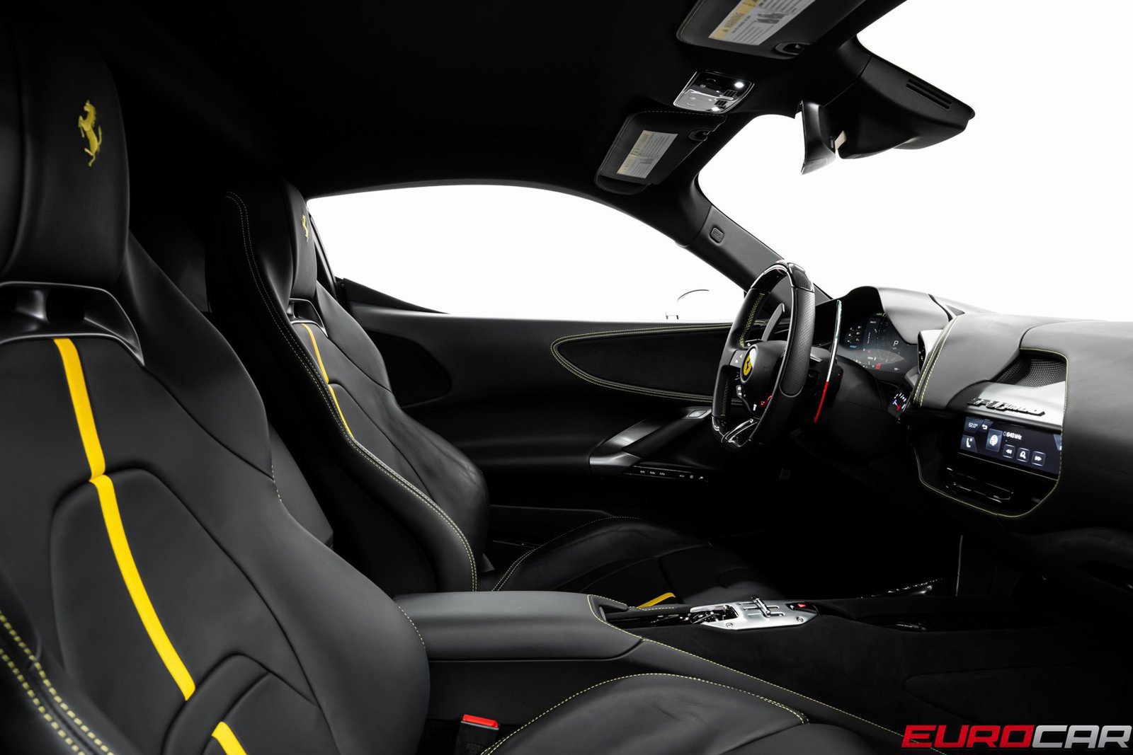 Used 2022 Ferrari SF90 Stradale AWD/4WD image 39