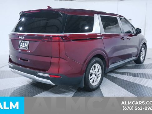 Used 2024 Kia Carnival LX FWD image 7