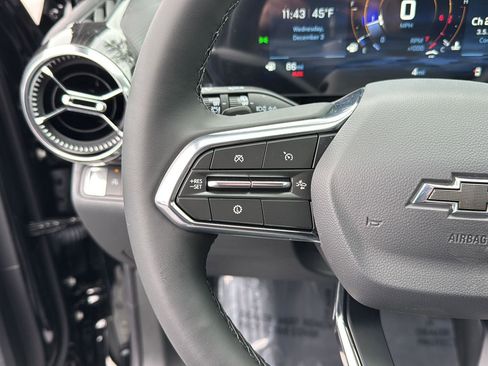 New 2026 Chevrolet Equinox LT w/ Convenience Package II image 18