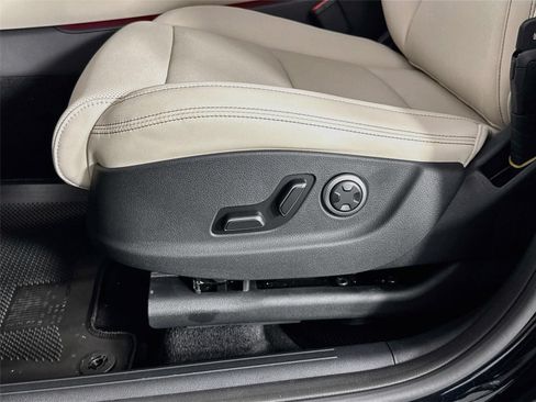 New 2027 Genesis GV70 2.5T AWD/4WD image 20