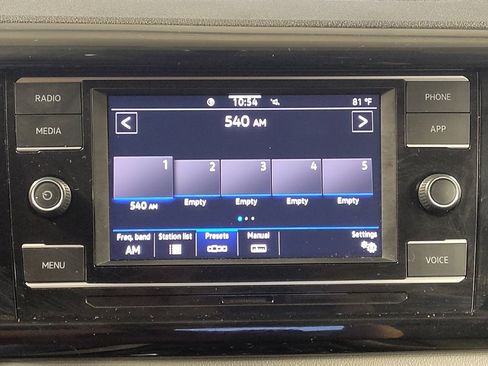 Used 2023 Volkswagen Taos S FWD image 25