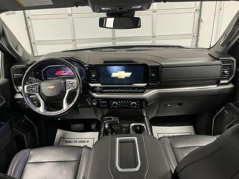 Used 2022 Chevrolet Silverado 1500 LTZ AWD/4WD image 26