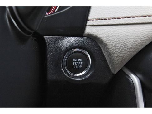 Used 2023 Toyota RAV4 XLE Premium image 22