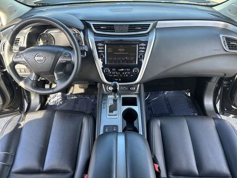 Used 2019 Nissan Murano SL image 9
