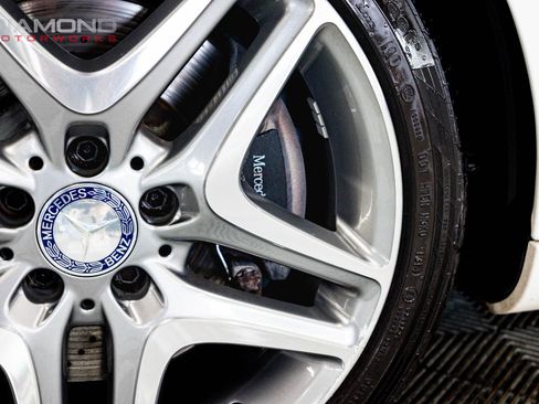 Used 2012 Mercedes-Benz SLK 350 image 19