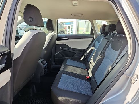 New 2026 Volkswagen Taos S image 8