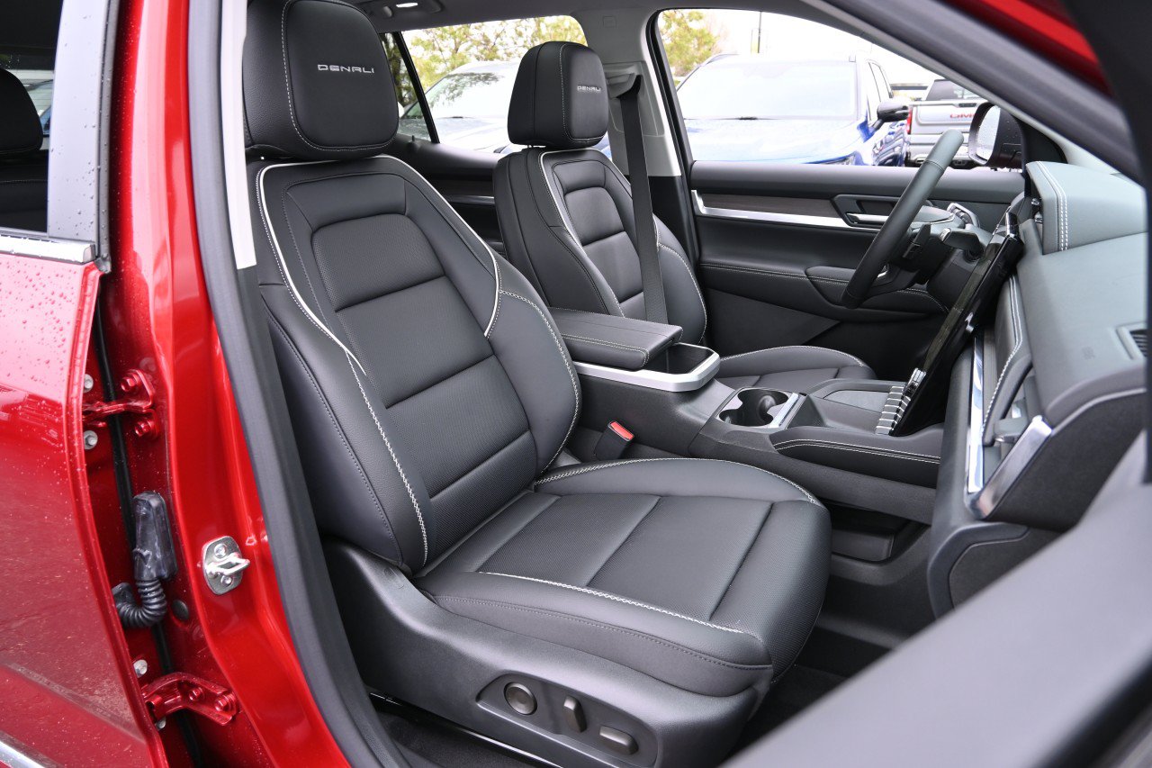 New 2027 GMC Terrain Denali AWD/4WD image 25