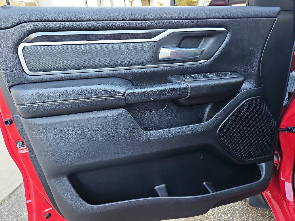 Used 2022 RAM 1500 Big Horn AWD/4WD image 12