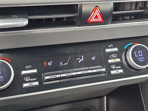 Used 2021 Hyundai Sonata SEL image 33