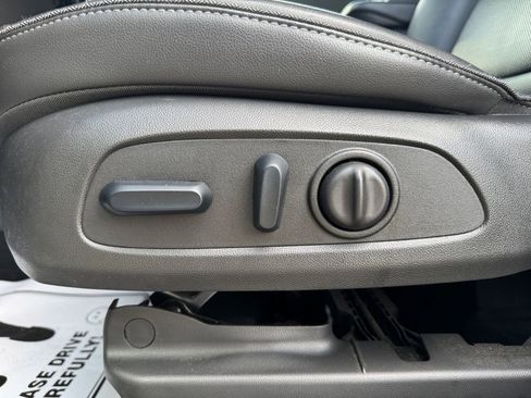 Used 2024 Buick Encore GX Sport Touring w/ Comfort Package image 25