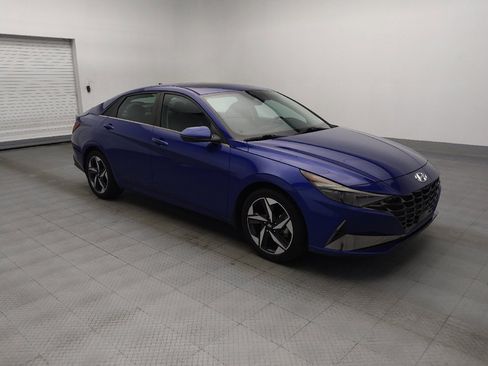 Used 2023 Hyundai Elantra Limited FWD image 11