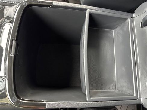 Used 2024 Kia Telluride S w/ S Sunroof Package image 27