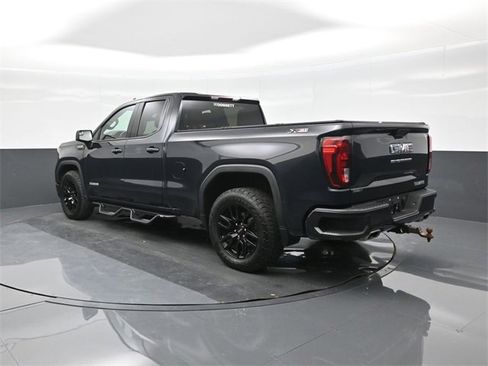 Used 2023 GMC Sierra 1500 Elevation w/ X31 Off-Road Package image 8