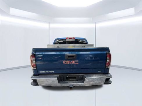 Used 2018 GMC Sierra 1500 SLT w/ Enhanced Driver Alert Package RWD image 7