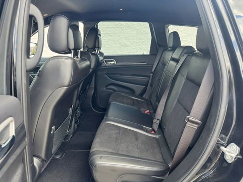 Used 2021 Jeep Grand Cherokee Laredo X image 7