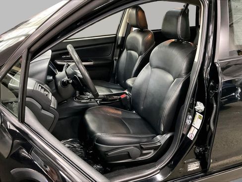 Used 2015 Subaru Crosstrek 2.0i Limited AWD/4WD image 8