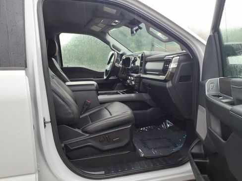 Used 2026 Ford F250 Lariat AWD/4WD image 21