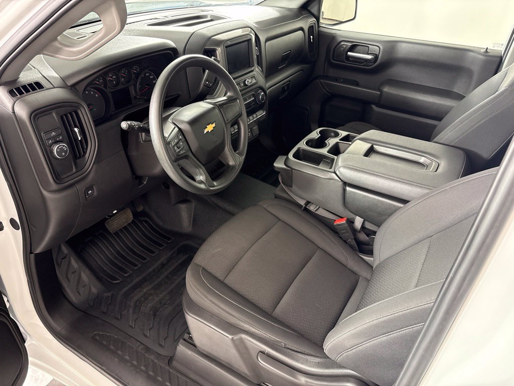 Used 2025 Chevrolet Silverado 1500 W/T RWD image 18