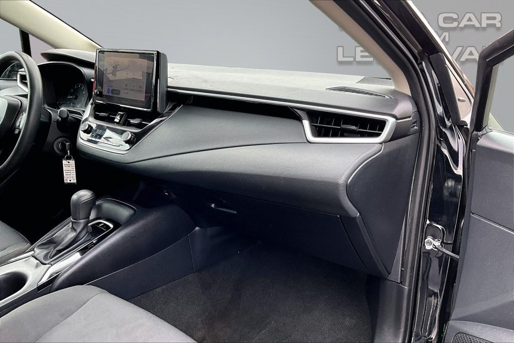 Used 2024 Toyota Corolla LE FWD image 17