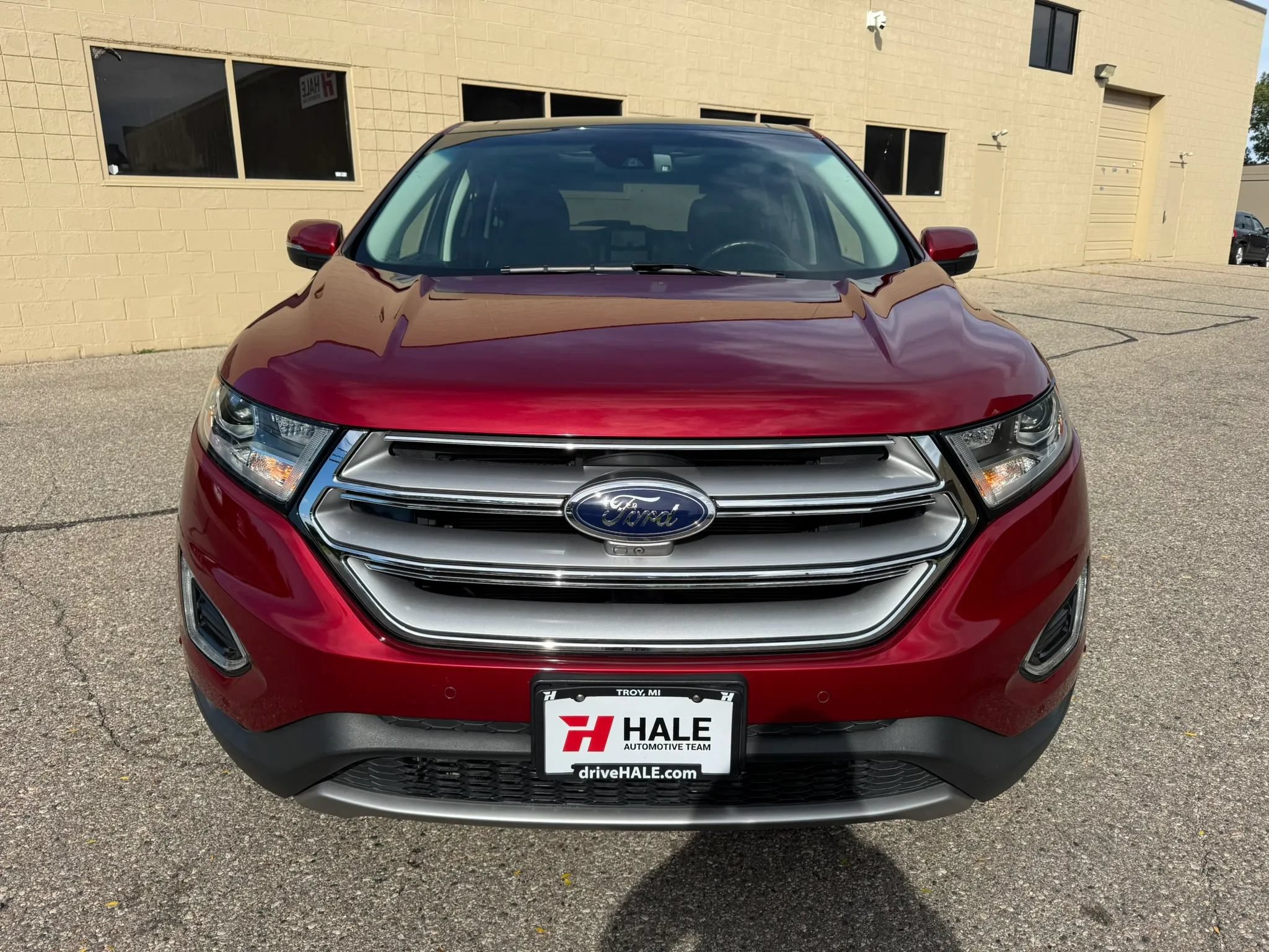 Used 2017 Ford Edge Titanium w/ Equipment Group 302A AWD/4WD image 2